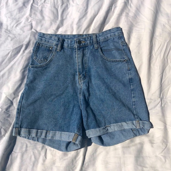 blue short ( faded) - Picture 3 of 4